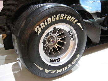 Pneumatico Bridgestone