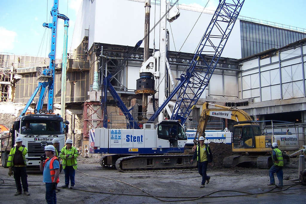 Building site - Photo credit: sarflondondunc / Foter / CC BY-NC-ND