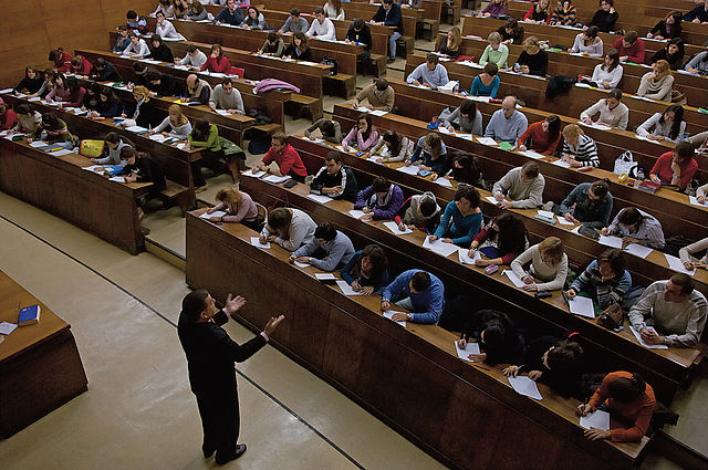 Università - Author Max Alexander / PromoMadrid