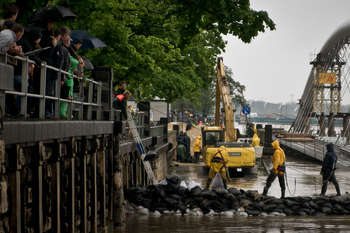 Flood - Photo credit: sharnik via Foter.com / CC BY-NC