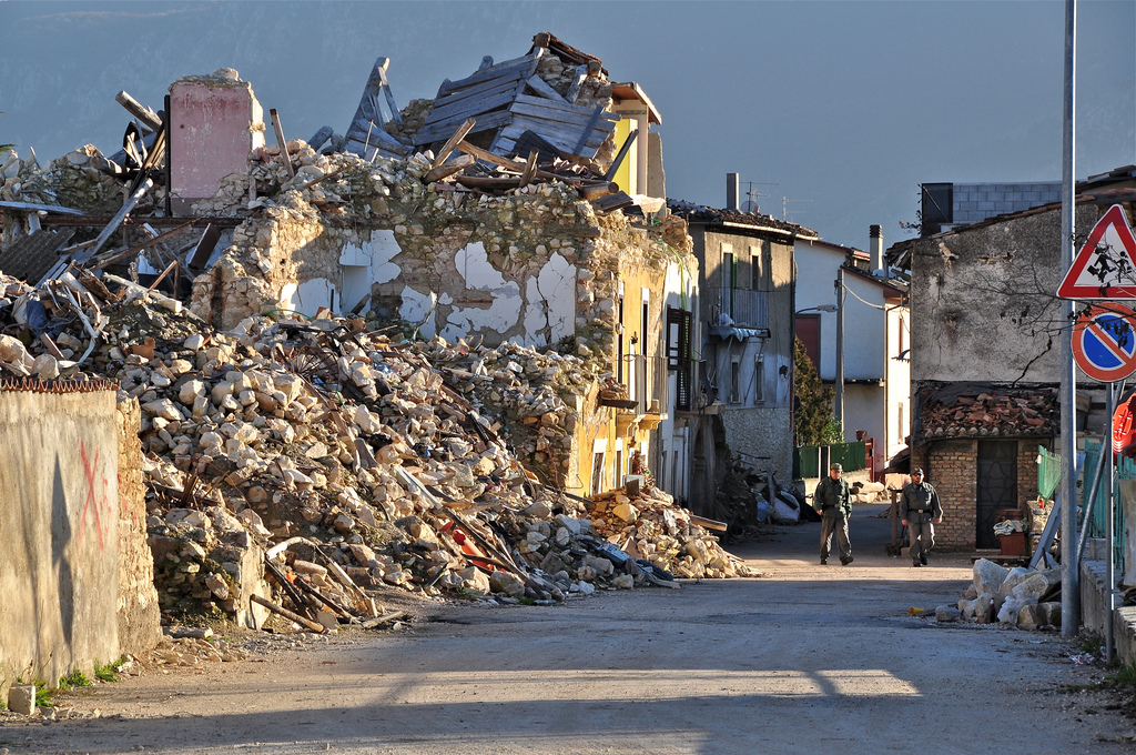 Earthquake - https://cna.warranthub.it/images/content/fasi/17/17273-restart-abruzzo-arrivano-contributi-per-chi-investe-nel-cratere-sismico.jpg