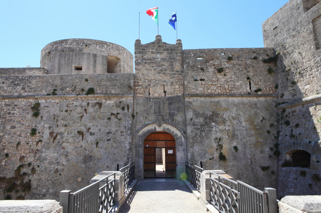 Museo archeologico Manfredonia - Photo credit www.musei.puglia.beniculturali.it