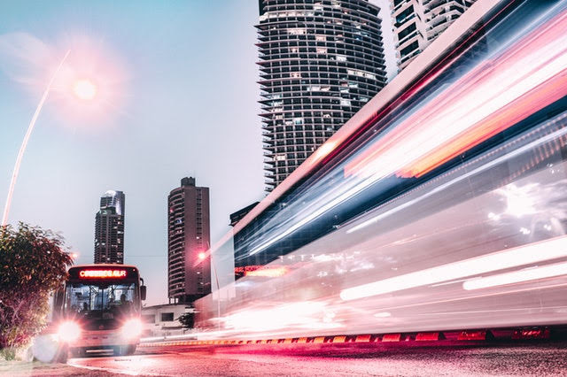 Trasporto pubblico locale - Photo by Luis Quintero from Pexels