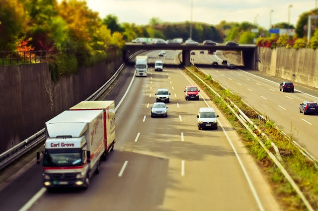 Gara BERS per la costruzione di autostrade: Photocredit: Michael Gaida da Pixabay