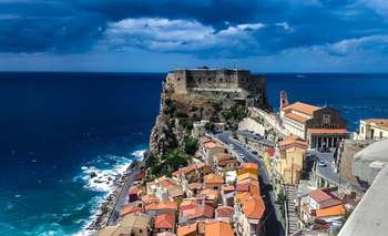 Gara Agenzia Demanio in Calabria: Photocredit: Walkerssk da Pixabay