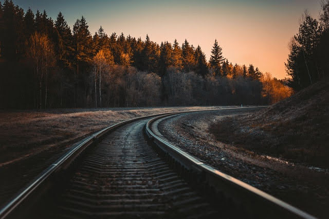 Trasporti - Photo by Irina Iriser from Pexels