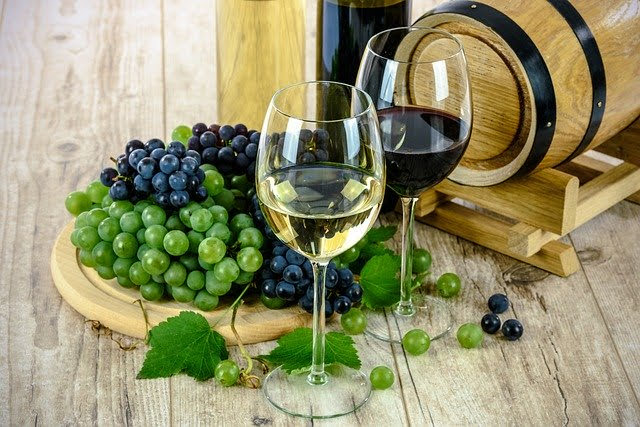 Vino - Photo credit: Foto di Photo Mix da Pixabay 