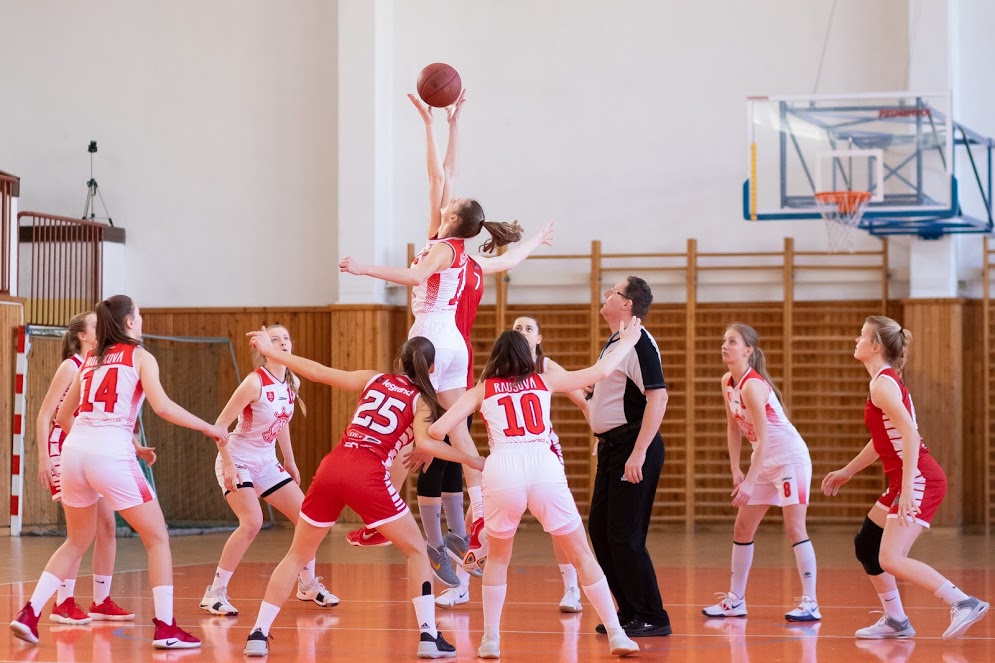 Sport femminile, fondo professionismo e parità di genere