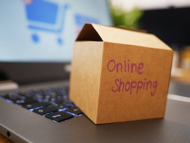 E-commerce - Photo credit: Foto di Preis_King da Pixabay 