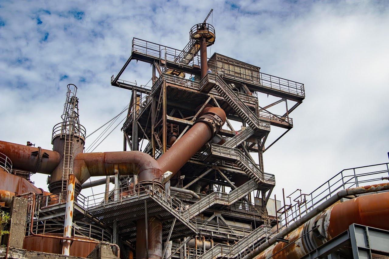 Area di crisi industriale - Photo credit: Foto di Herbert Aust da Pixabay