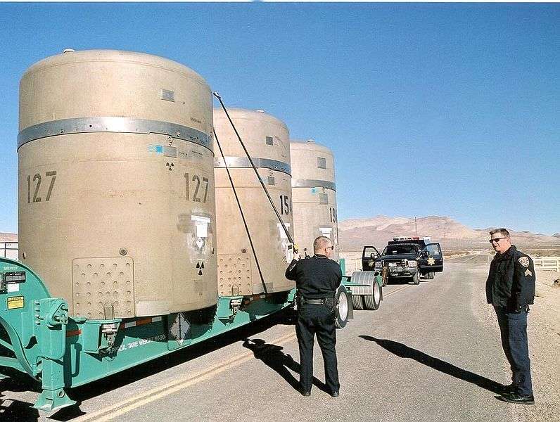 Nuclear waste container - Foto di National Nuclear Security Administration