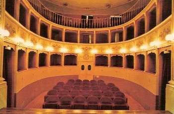 Teatro - foto di Bonjoisavo