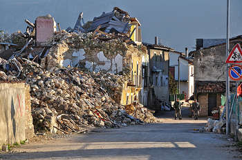 Terremoto L'Aquila - foto di Darkroom Daze