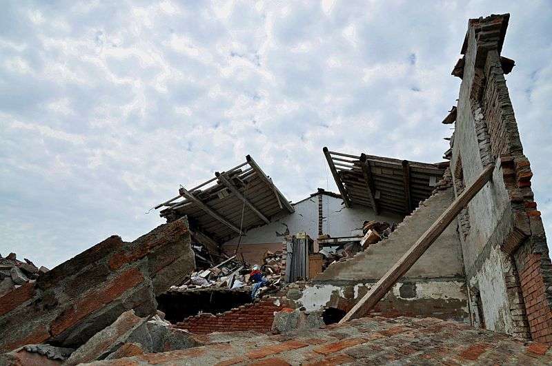 Terremoto Emilia Romagna - foto di Mario Fornasari